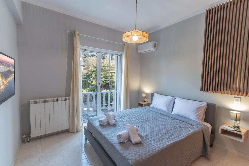Dion House Apartment ซาลิดี ภายนอก รูปภาพ